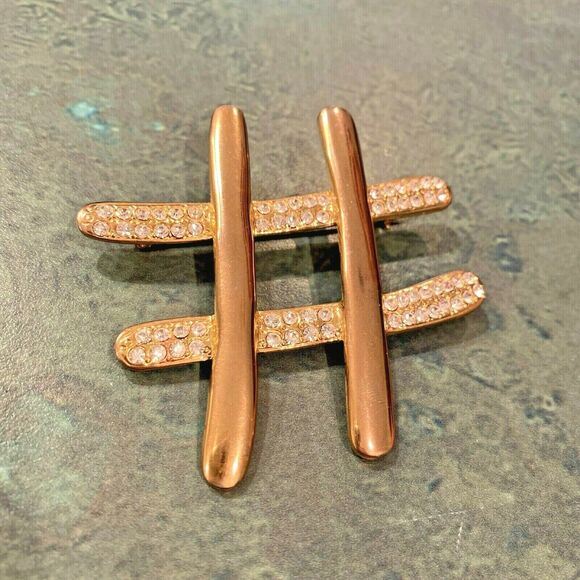 Vintage gold tone & white rhinestones brooch 1980's style chunky bold statement - Picture 1 of 6